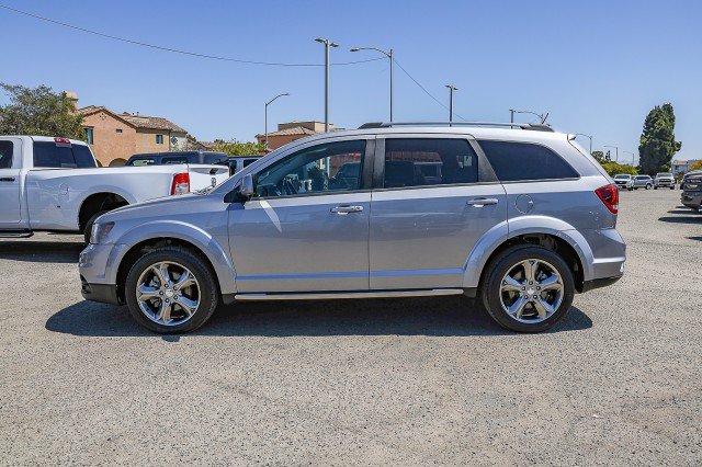 Used 2017 Dodge Journey Crossroad FWD image 7