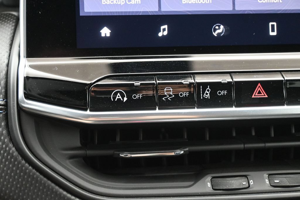 New 2026 Jeep Compass Latitude AWD/4WD image 10