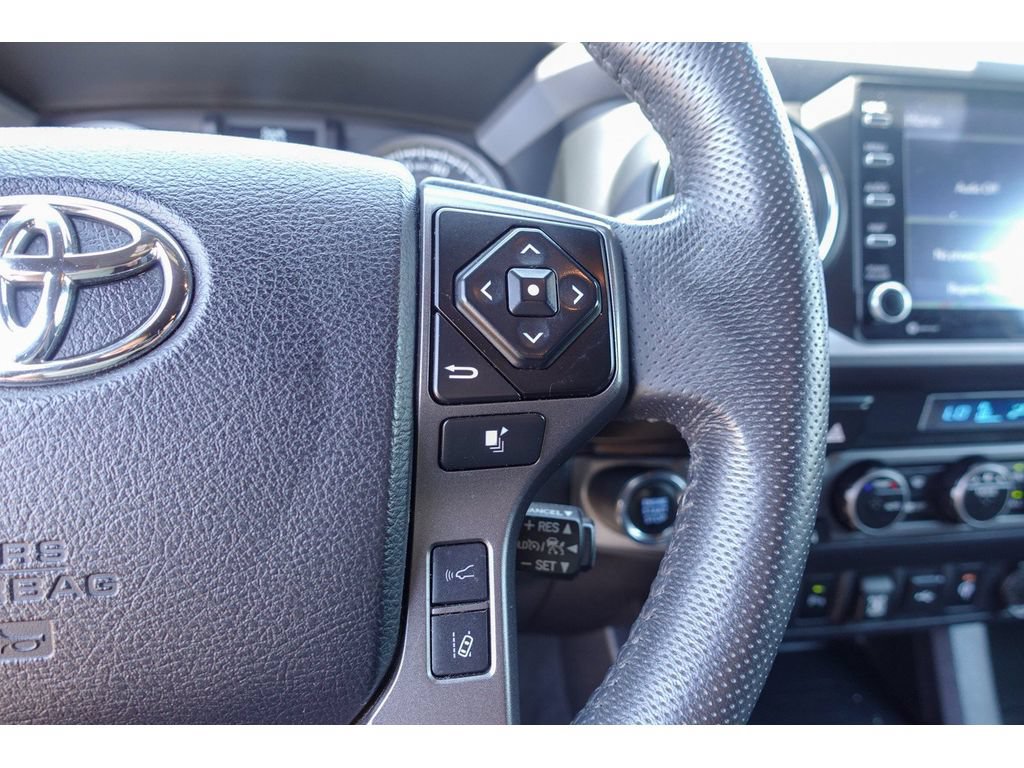 Certified 2023 Toyota Tacoma TRD Off-Road w/ Advanced Technology Package AWD/4WD image 18