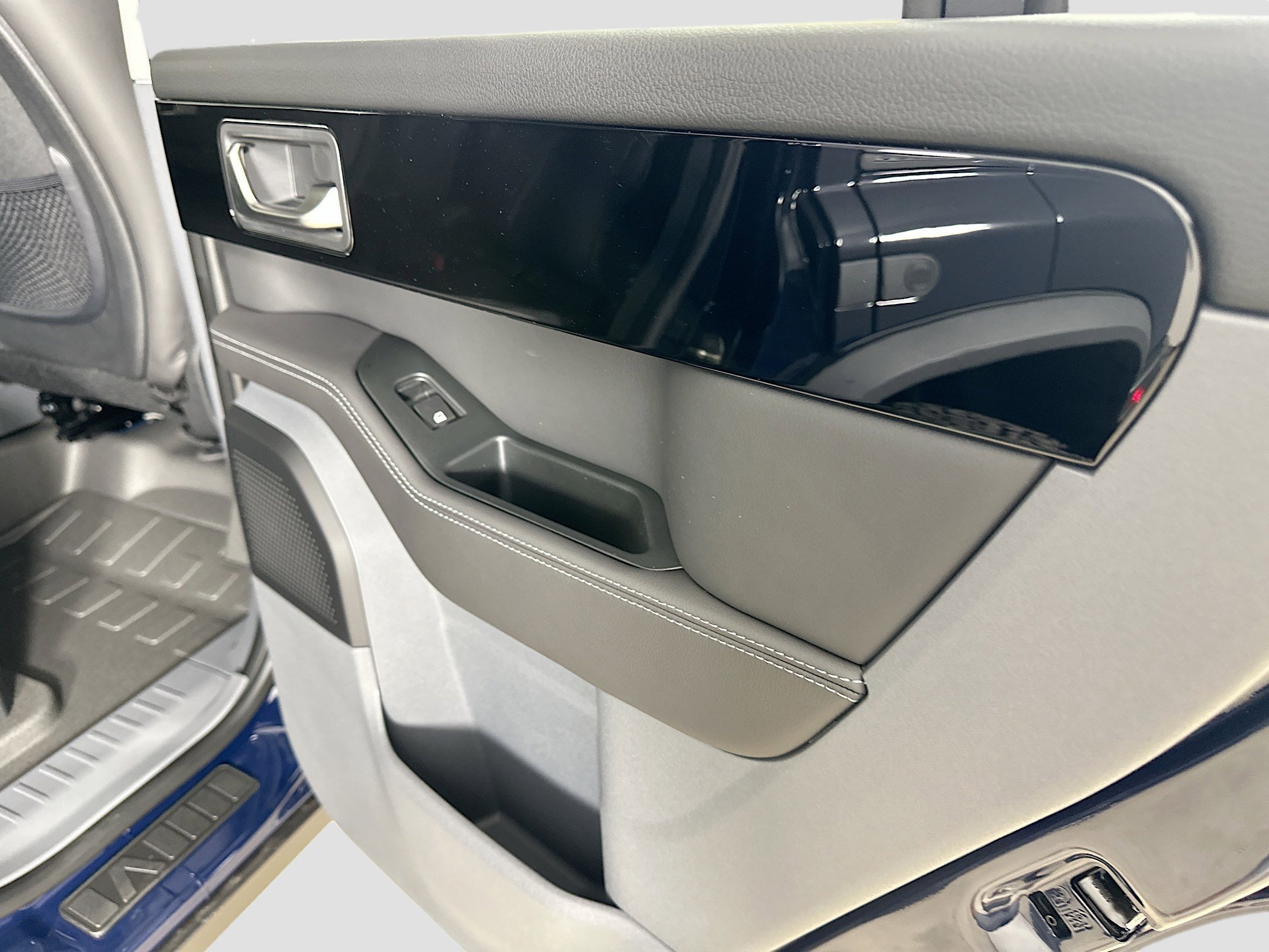 New 2026 INEOS Grenadier Station Wagon AWD/4WD image 44