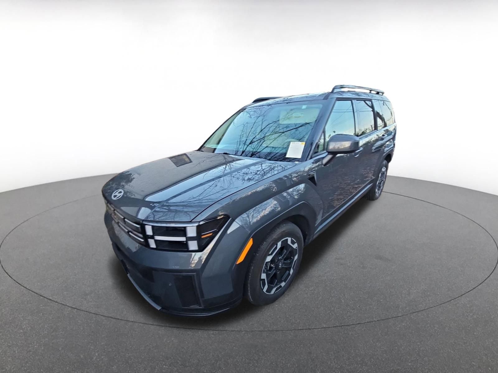 Used 2025 Hyundai Santa Fe SEL image 3