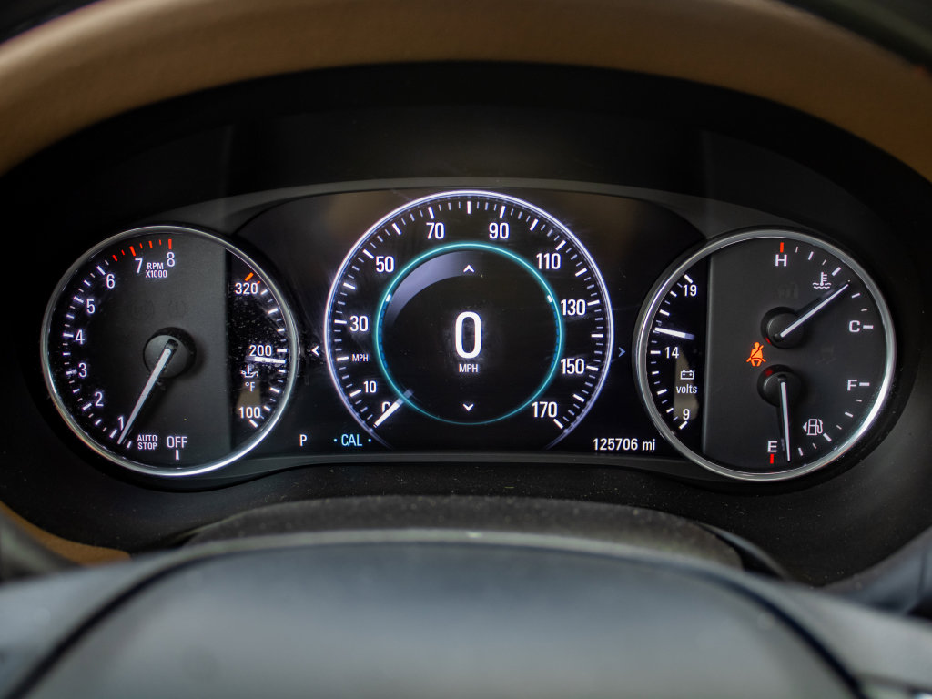 Used 2018 Buick Enclave Avenir w/ Avenir Technology Package AWD/4WD image 34