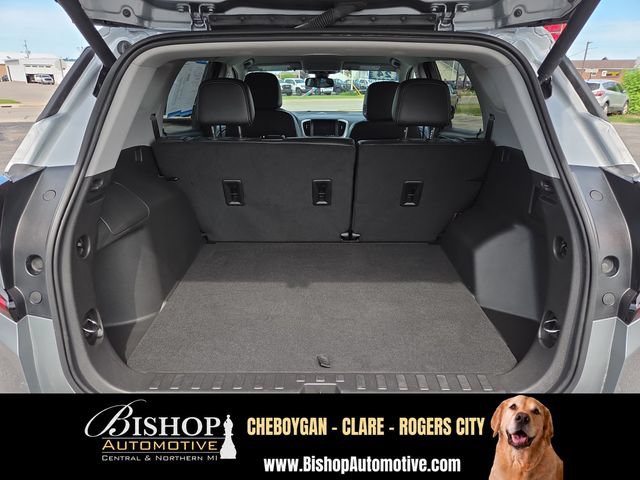 Used 2024 GMC Terrain SLT AWD/4WD image 20