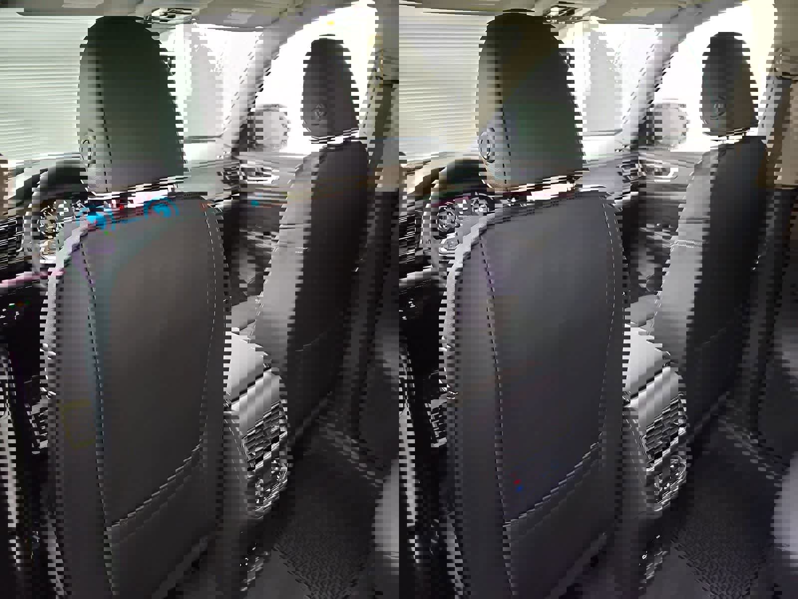 New 2026 Volkswagen Atlas SEL Premium R-Line image 18