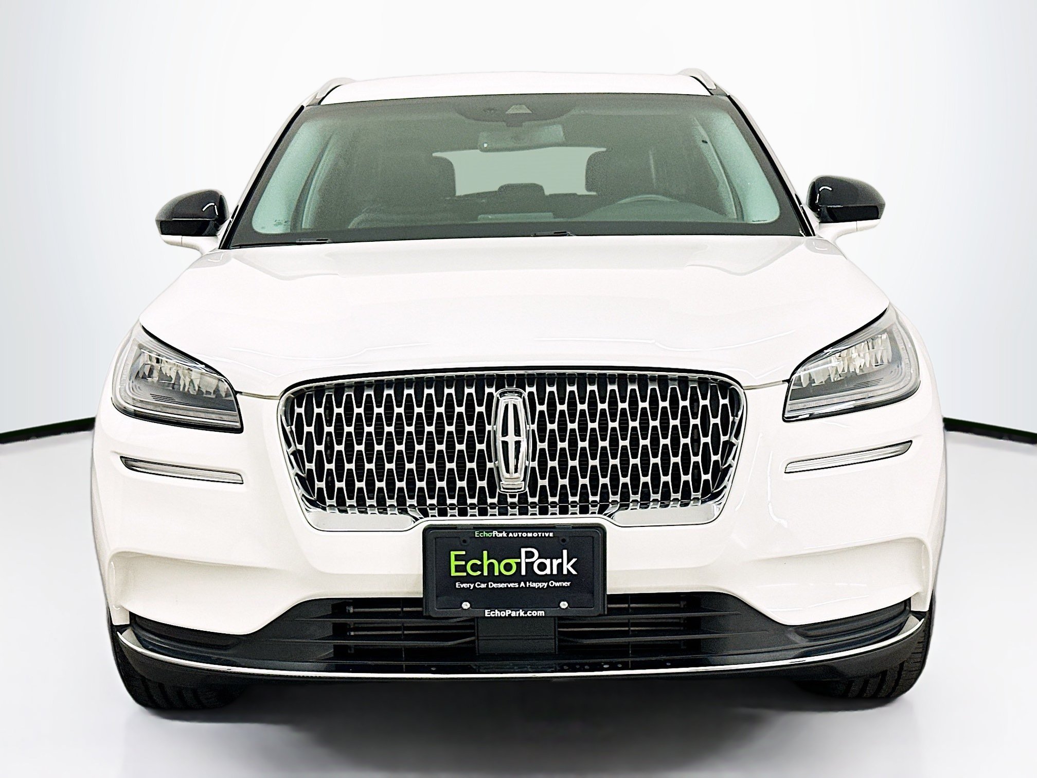 Used 2022 Lincoln Corsair AWD w/ Equipment Group 101A image 2