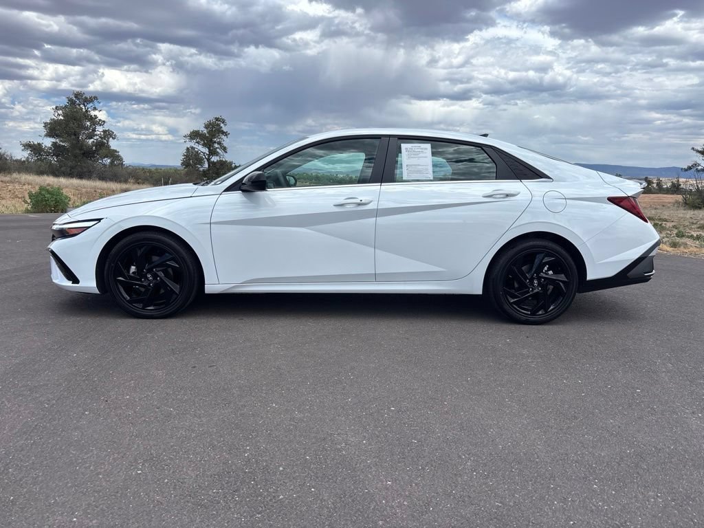 Certified 2026 Hyundai Elantra SEL Sport Premium FWD image 9