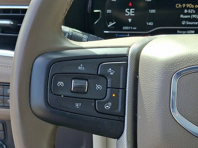 Used 2024 GMC Yukon XL Denali image 21