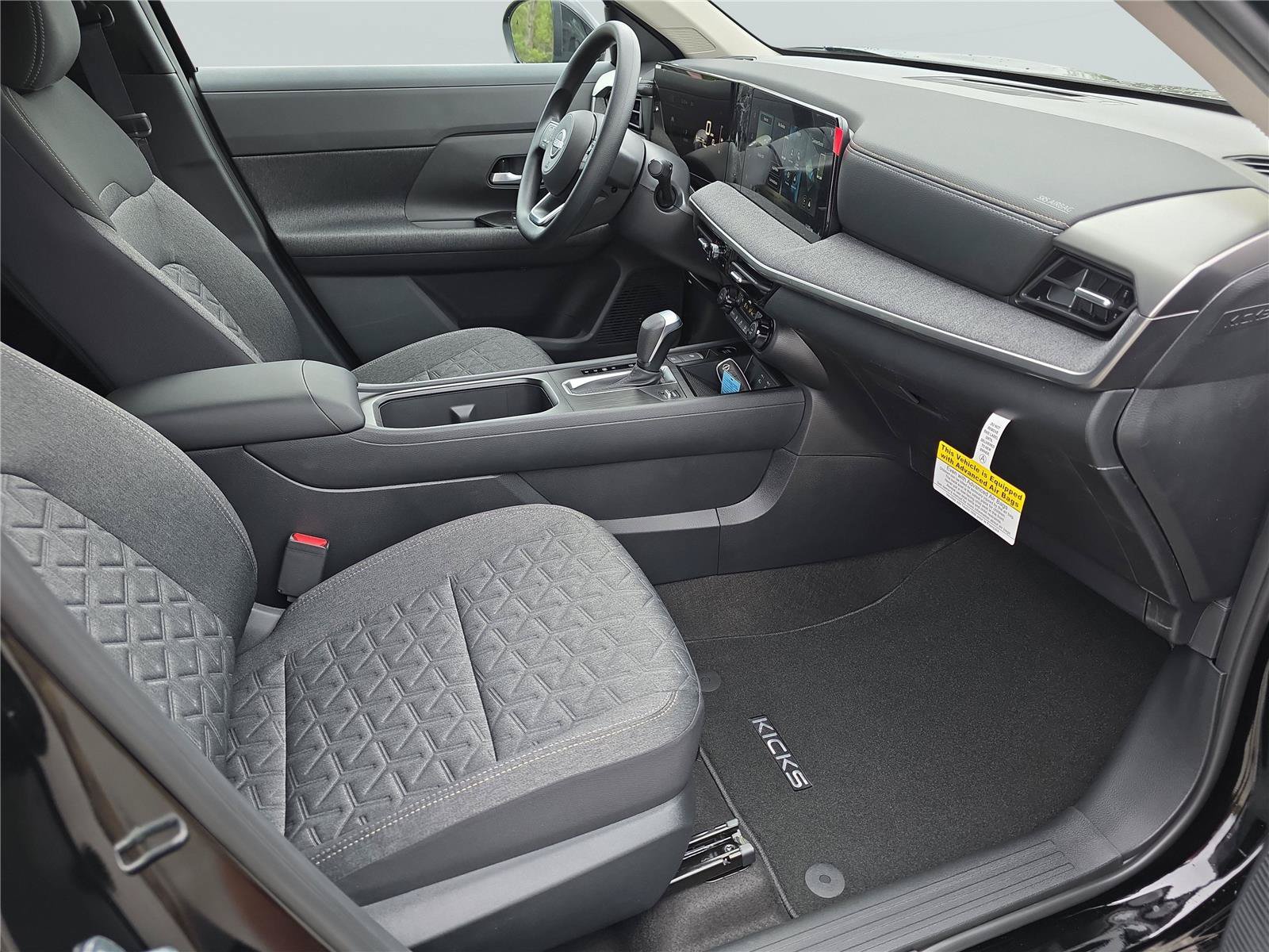 New 2026 Nissan Kicks SV w/ SV Premium Package FWD image 37