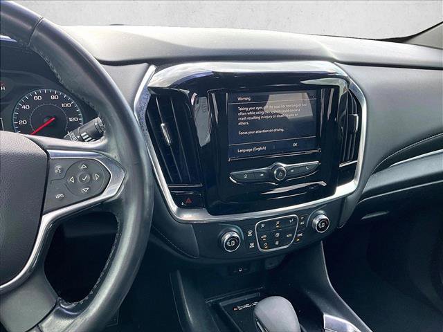 Used 2022 Chevrolet Traverse LT FWD image 8