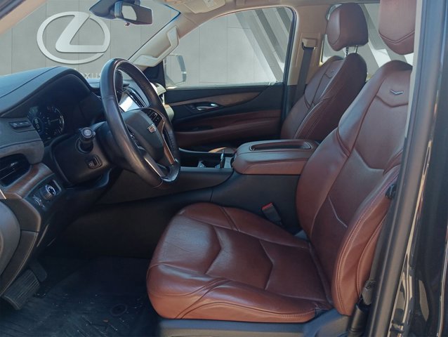 Used 2019 Cadillac Escalade Premium Luxury image 9