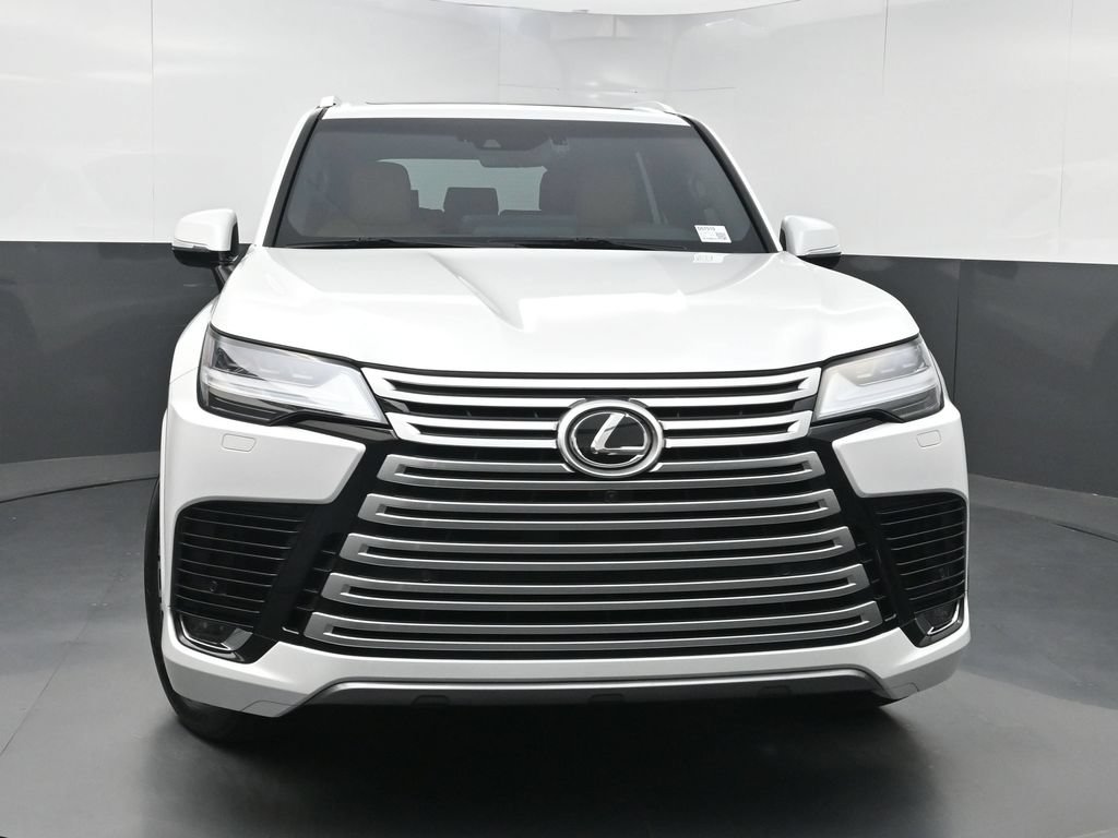 Used 2023 Lexus LX 600 4WD w/ Luxury Package image 43