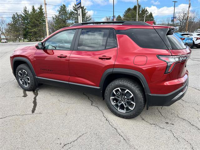 New 2026 Chevrolet Equinox ACTIV AWD/4WD image 3