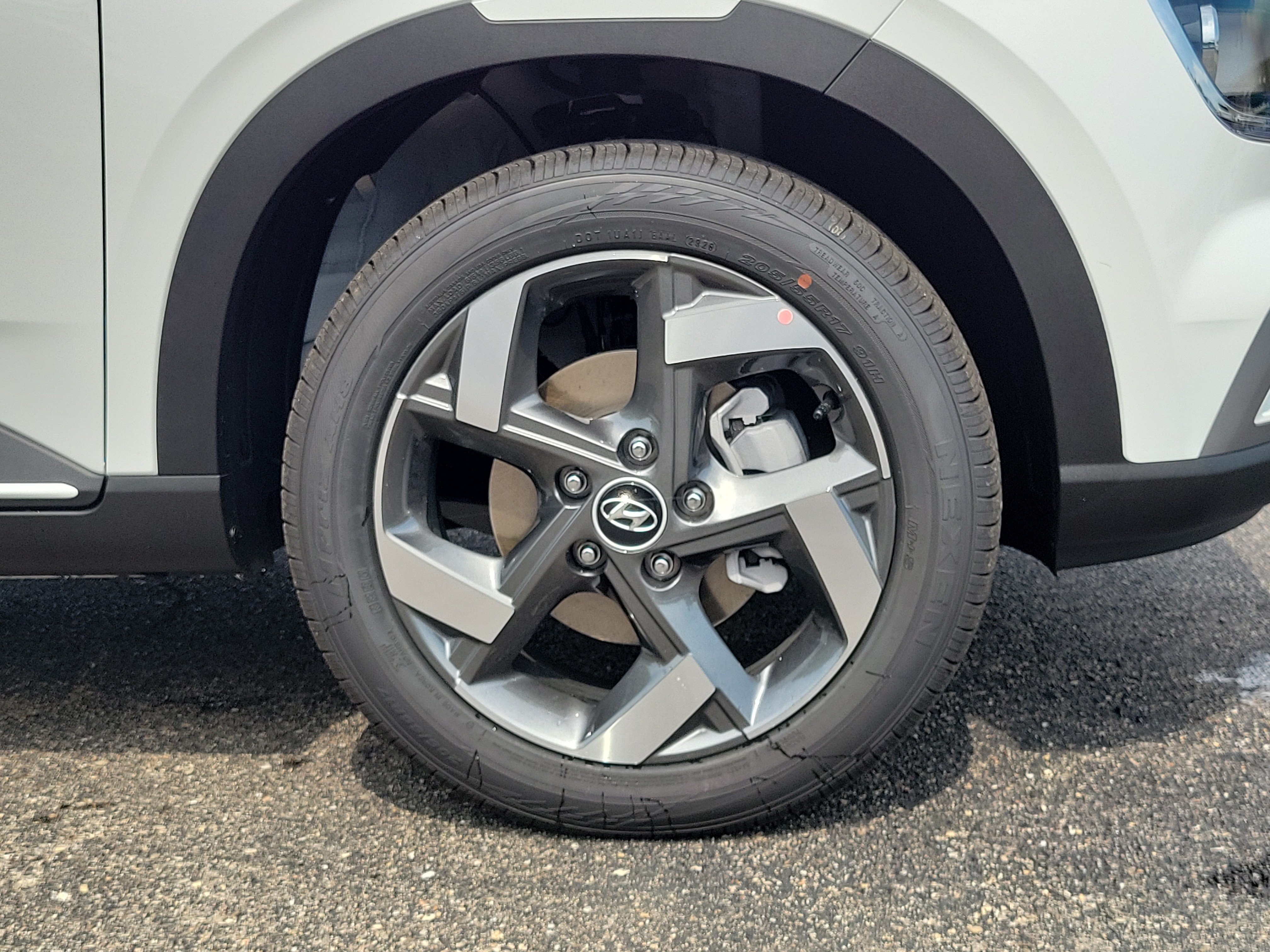 New 2026 Hyundai Venue SEL FWD image 5