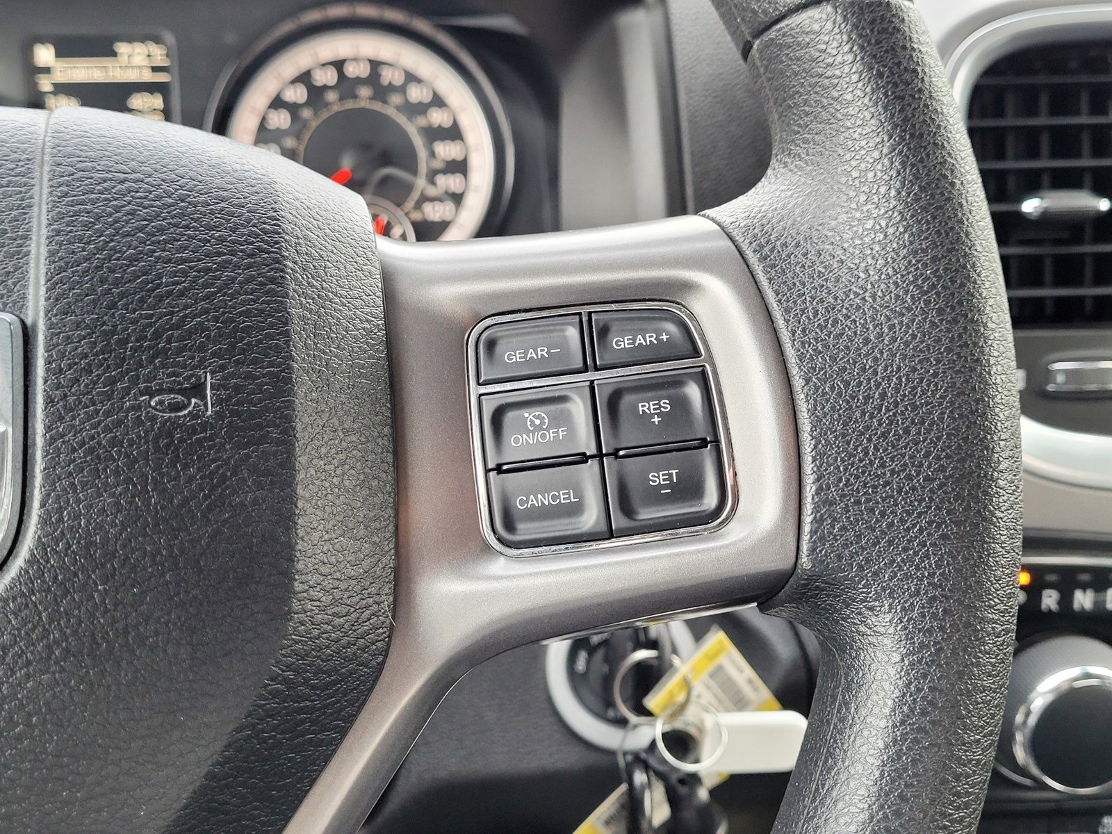 Used 2024 RAM 1500 Classic SLT image 20