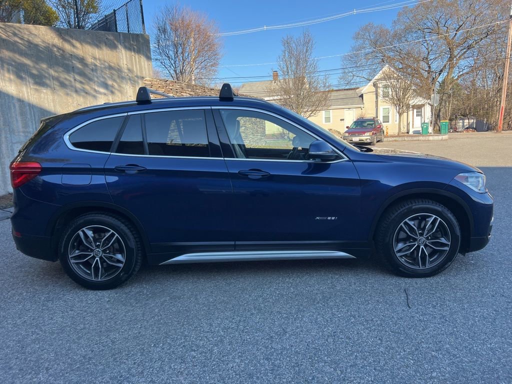 Used 2017 BMW X1 xDrive28i image 6