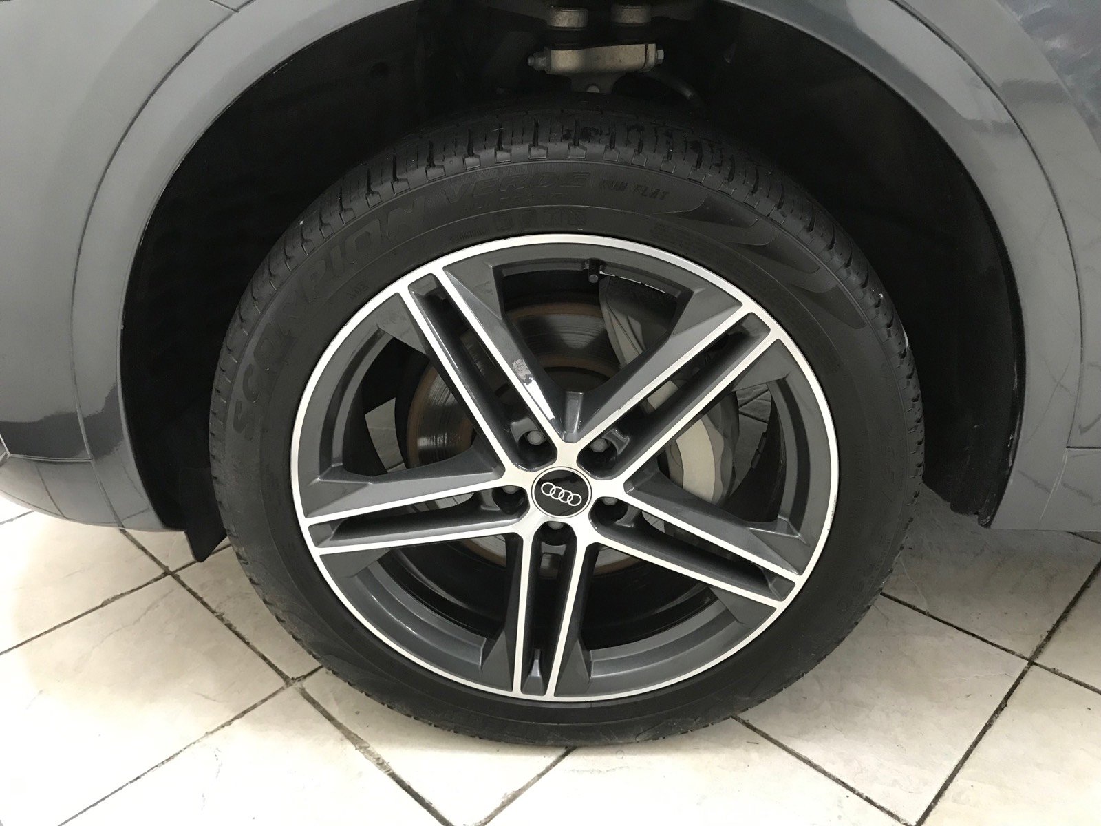 Used 2023 Audi Q5 e Premium Plus w/ Premium Plus Package AWD/4WD image 8