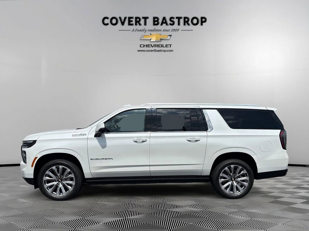 Used 2025 Chevrolet Suburban High Country AWD/4WD image 3