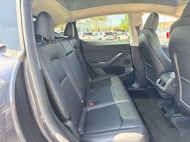 Used 2025 Tesla Model Y Performance image 27