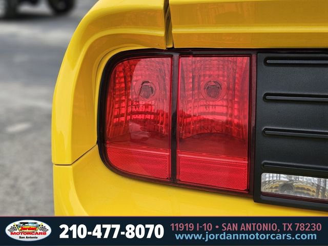 Used 2006 Ford Mustang GT Premium RWD image 9