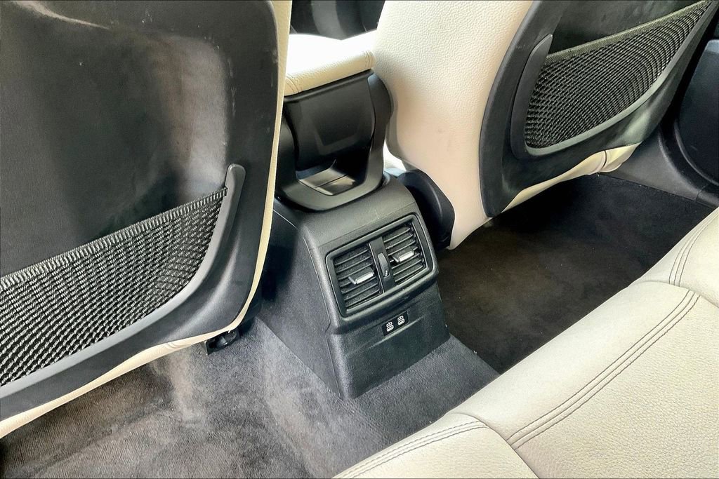 Used 2021 BMW X1 xDrive28i w/ Premium Package image 10