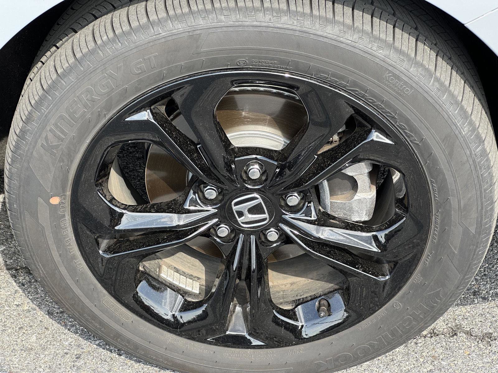 Used 2025 Honda Accord SE image 10