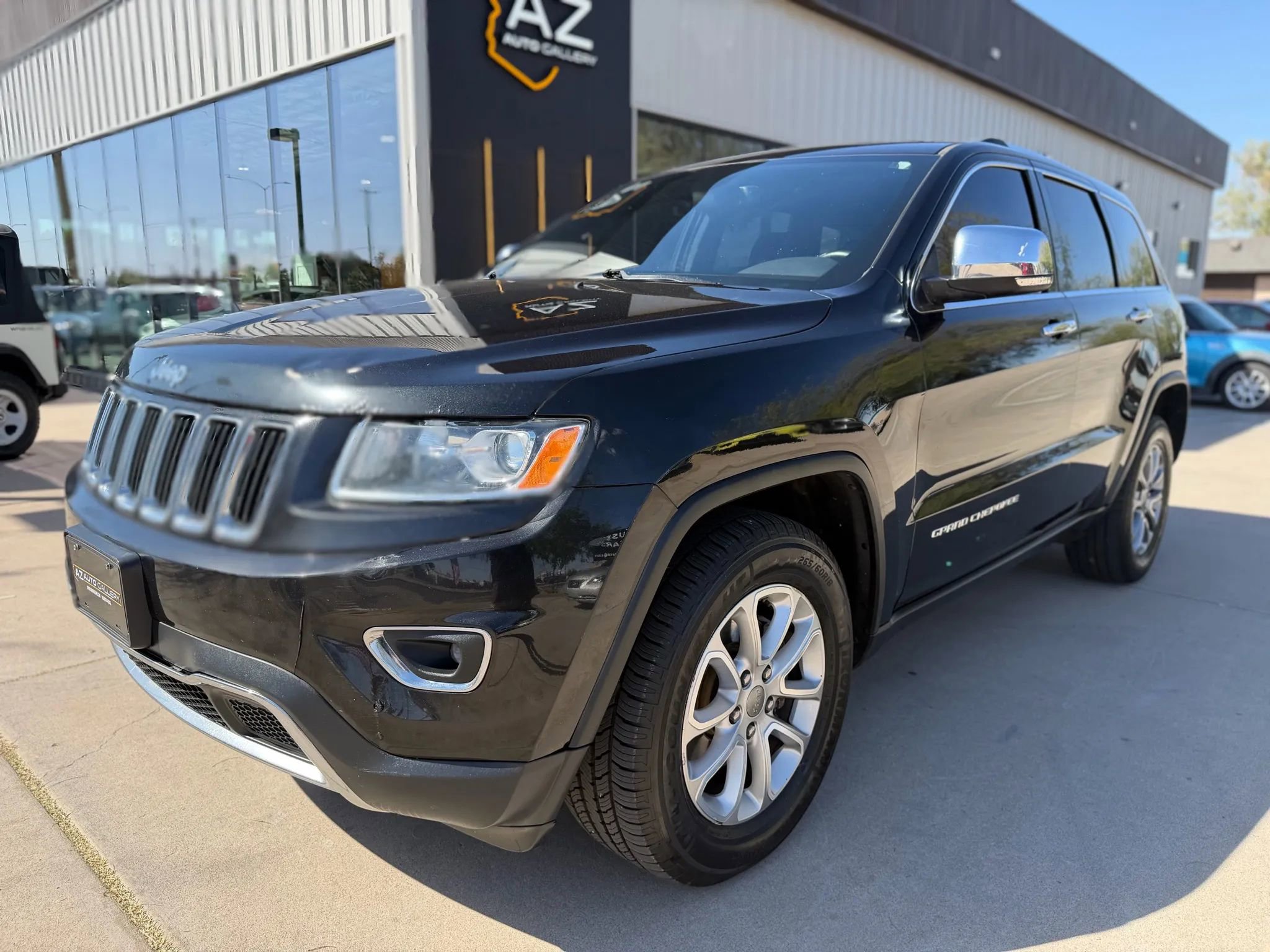 Used 2015 Jeep Grand Cherokee Limited image 3