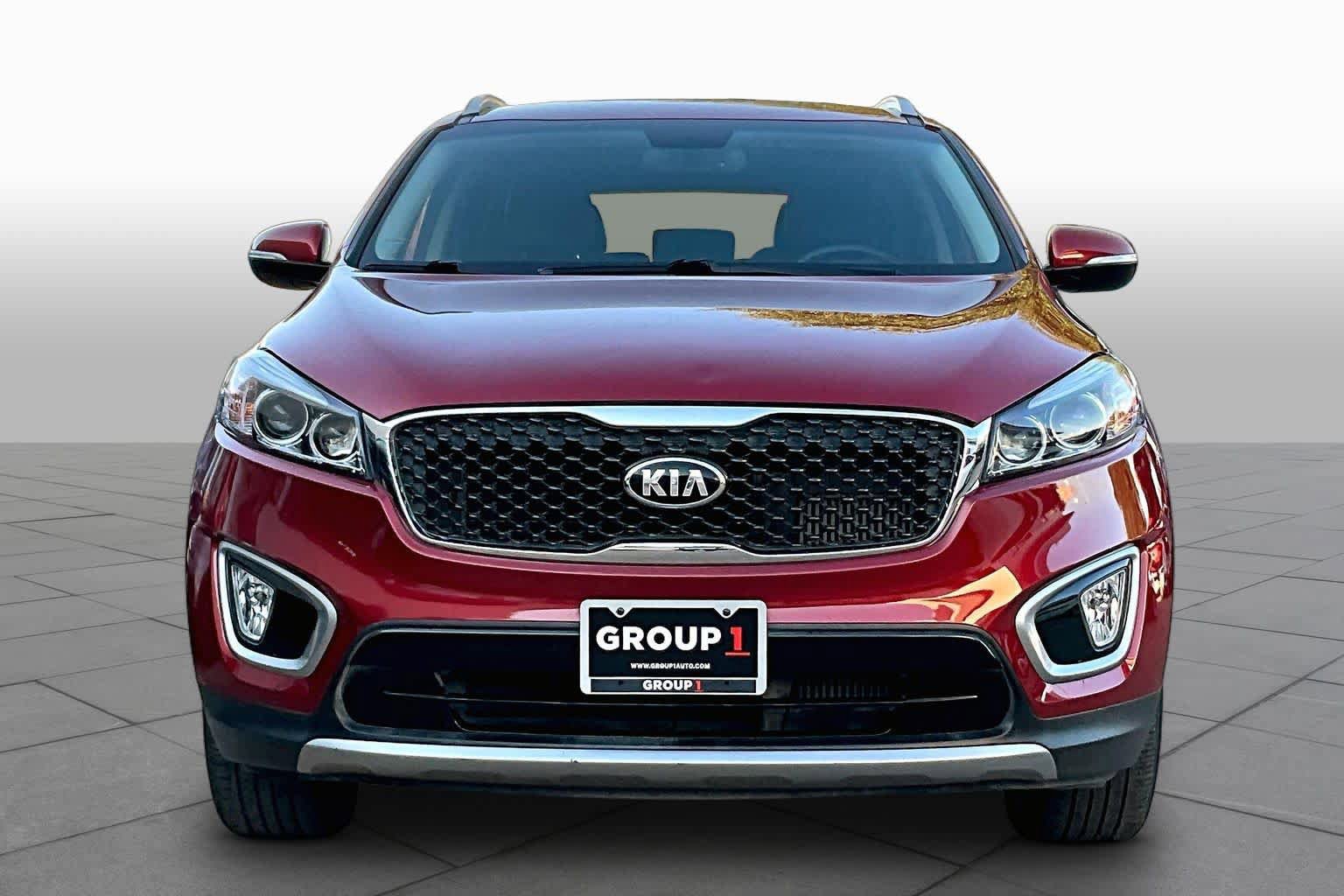 Used 2017 Kia Sorento EX FWD image 4