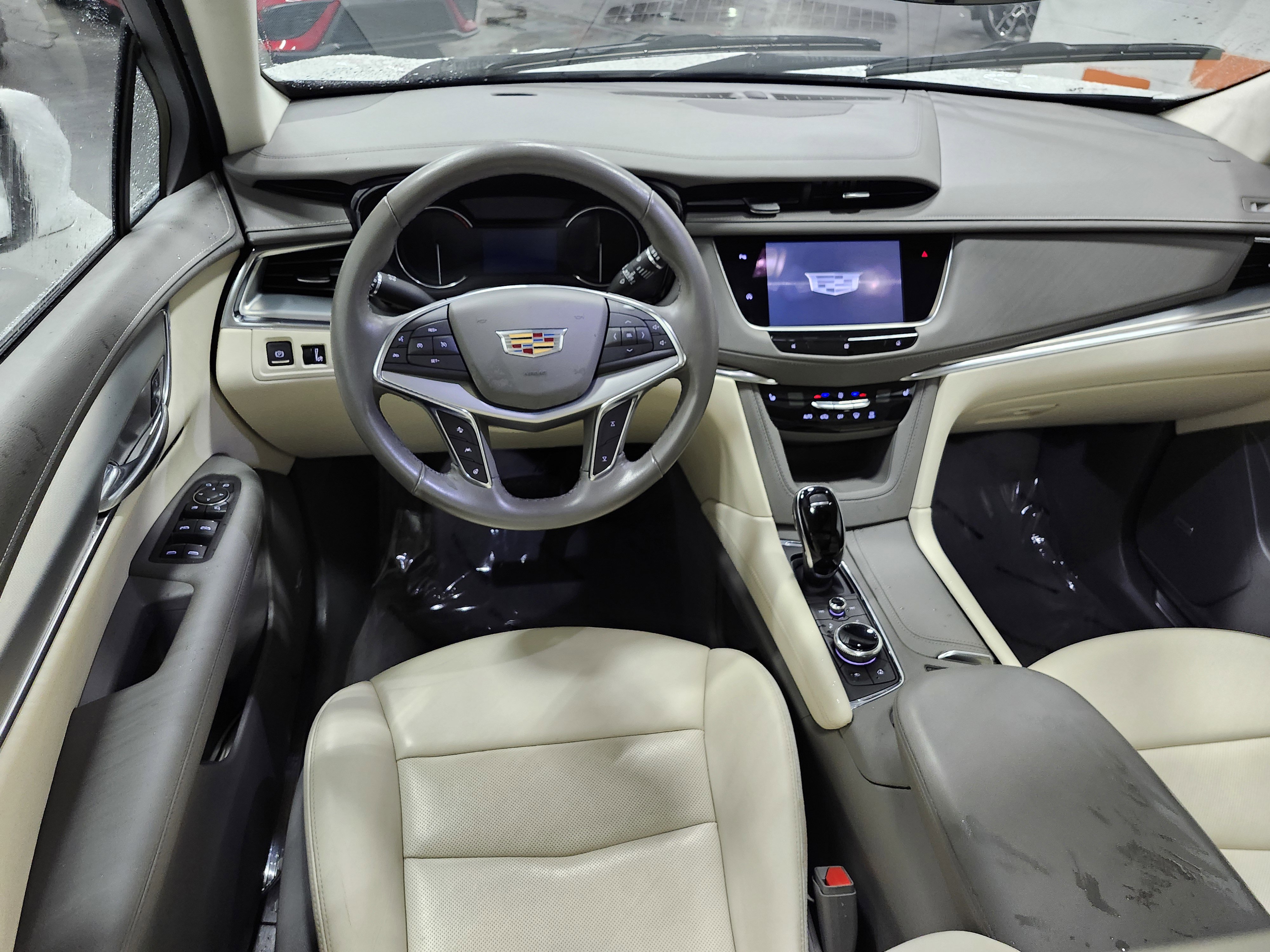 Used 2021 Cadillac XT5 Premium Luxury image 20