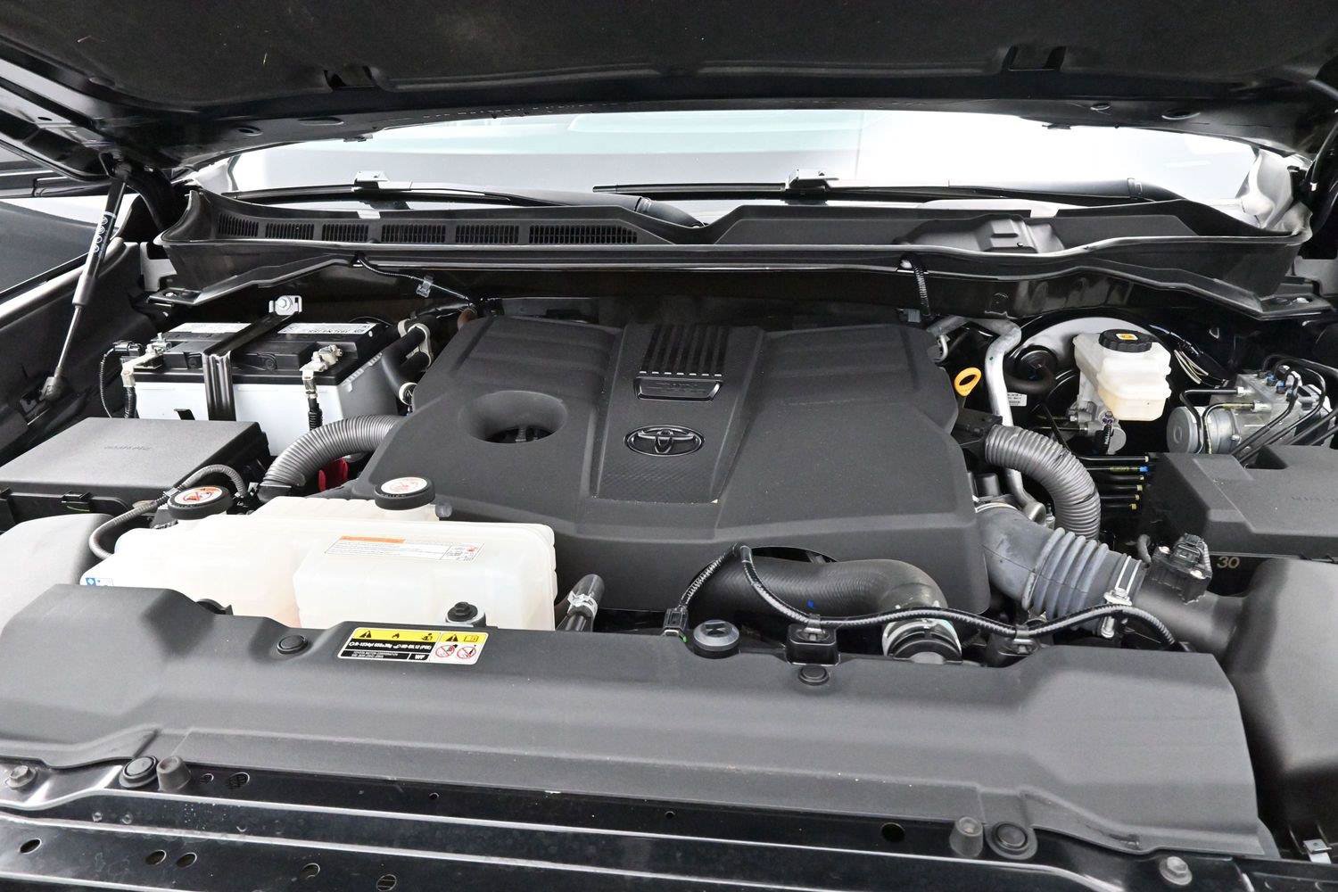 Used 2023 Toyota Tundra SR5 AWD/4WD image 31