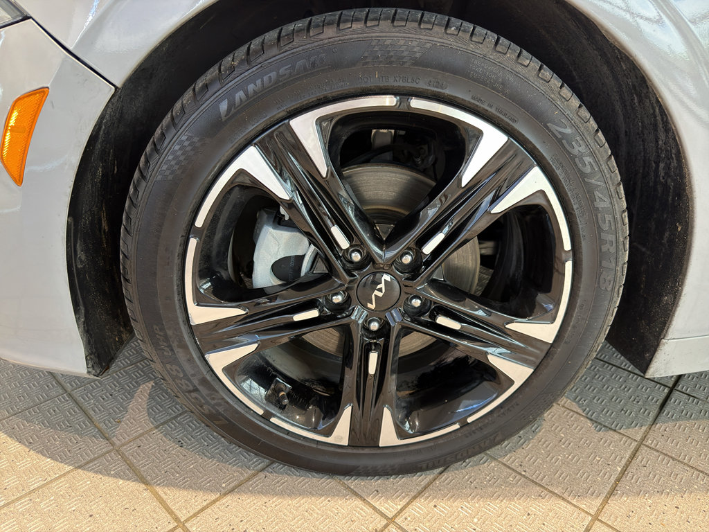 Used 2024 Kia K5 GT-Line image 9