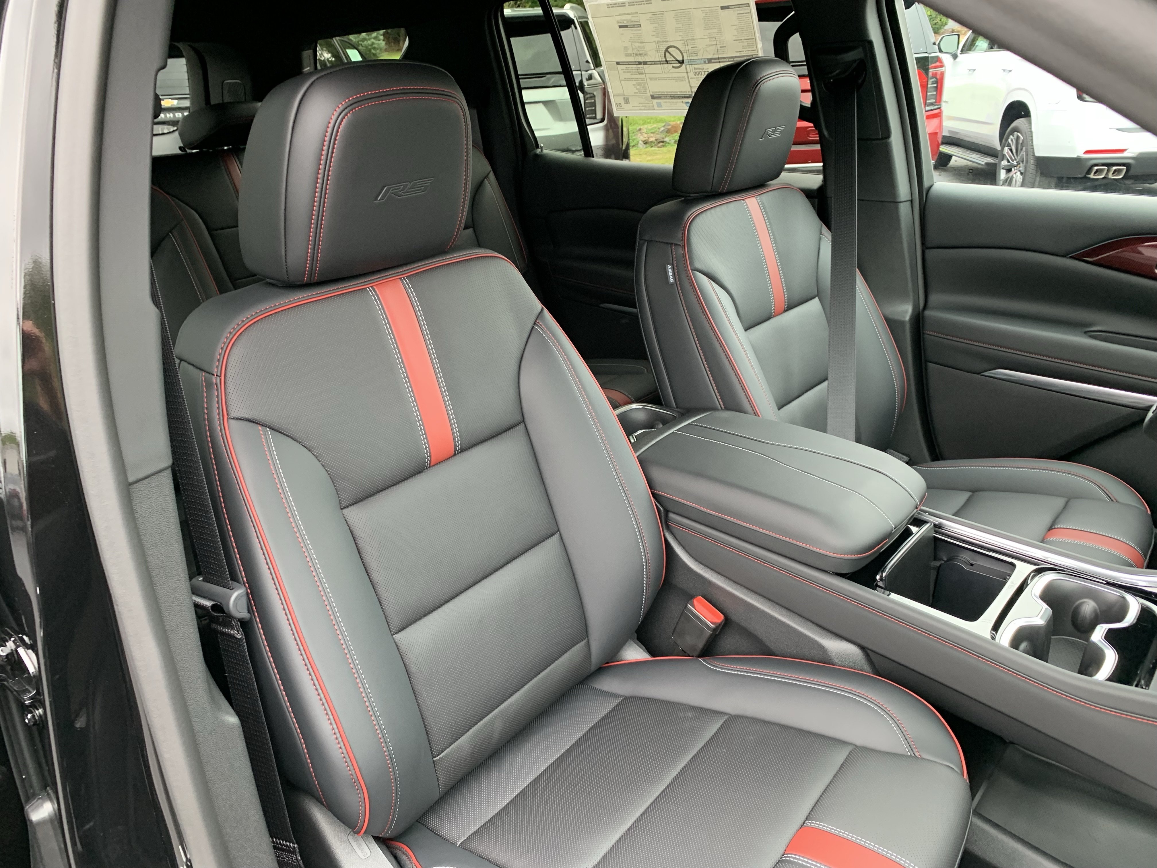 New 2027 Chevrolet Traverse RS AWD/4WD image 26