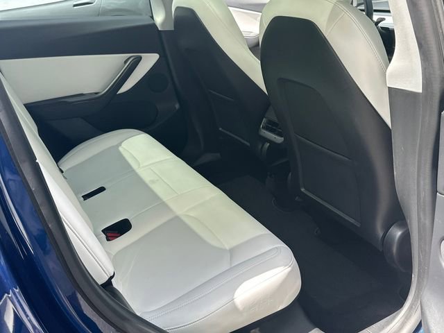 Used 2021 Tesla Model Y Long Range AWD/4WD image 15