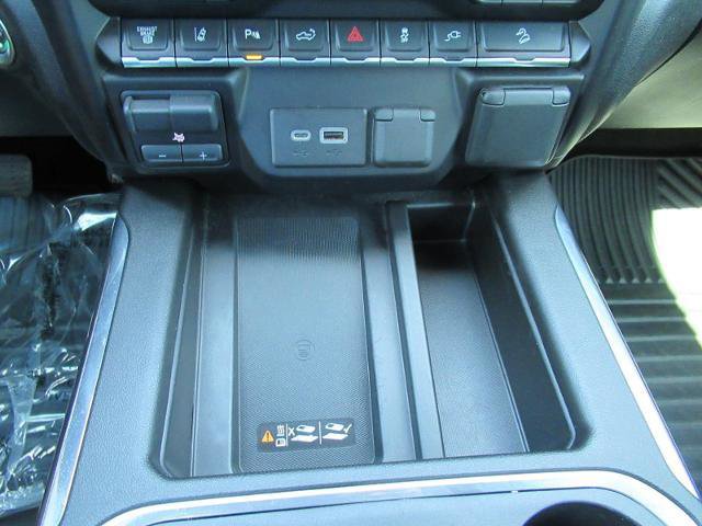 Used 2021 Chevrolet Silverado 2500 LTZ w/ LTZ Premium Package AWD/4WD image 24