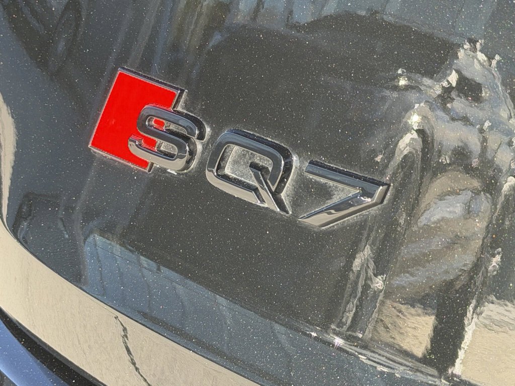 Used 2024 Audi SQ7 Premium Plus w/ S Sport Package image 20