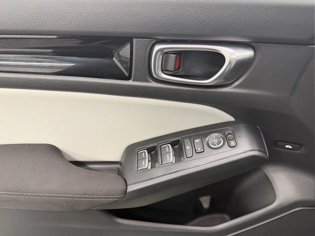 Certified 2025 Honda Civic Sport image 9