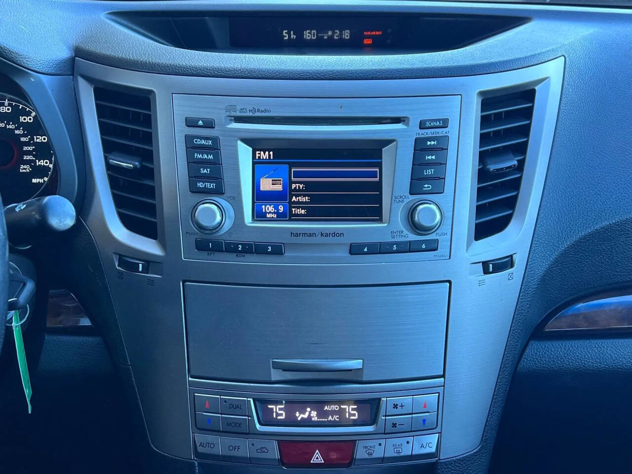 Used 2013 Subaru Legacy 2.5i Limited image 14