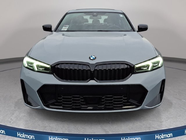 New 2026 BMW 330i xDrive Sedan w/ M Sport Package AWD/4WD image 2