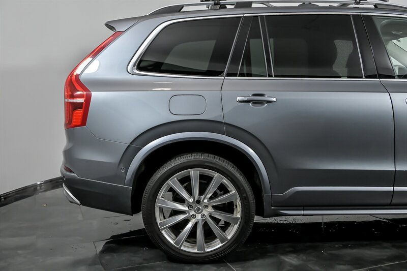 Used 2016 Volvo XC90 T8 Momentum w/ Vision Package AWD/4WD image 11