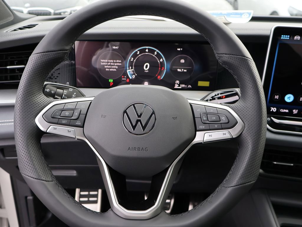 New 2026 Volkswagen Tiguan SE R-Line AWD/4WD image 33