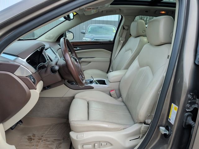 Used 2016 Cadillac SRX Luxury w/ Driver Awareness Package image 9