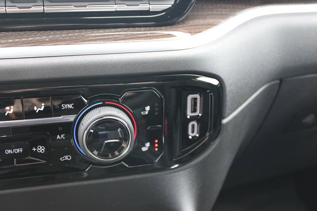 New 2026 Chevrolet Silverado 1500 LT Trail Boss w/ Convenience Package II image 45