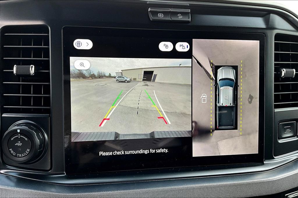 Used 2025 Ford F350 Platinum w/ FX4 Off-Road Package image 23