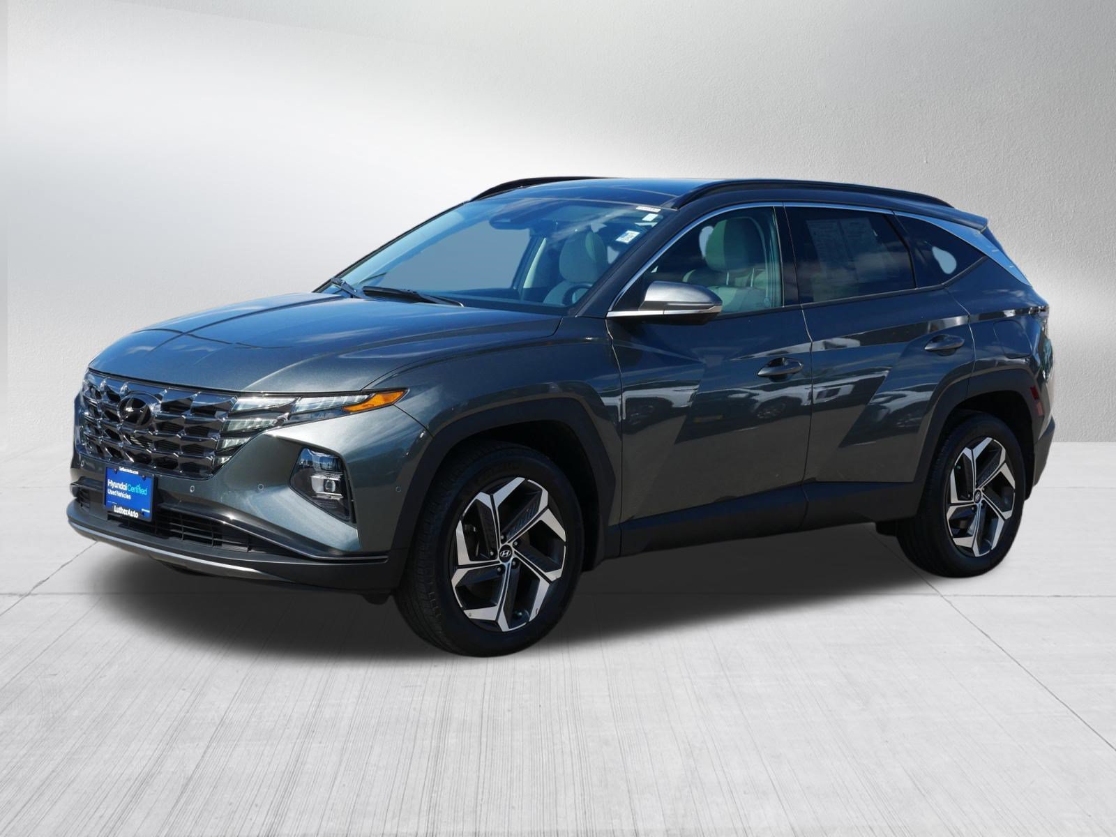 Certified 2023 Hyundai Tucson Limited AWD/4WD image 3