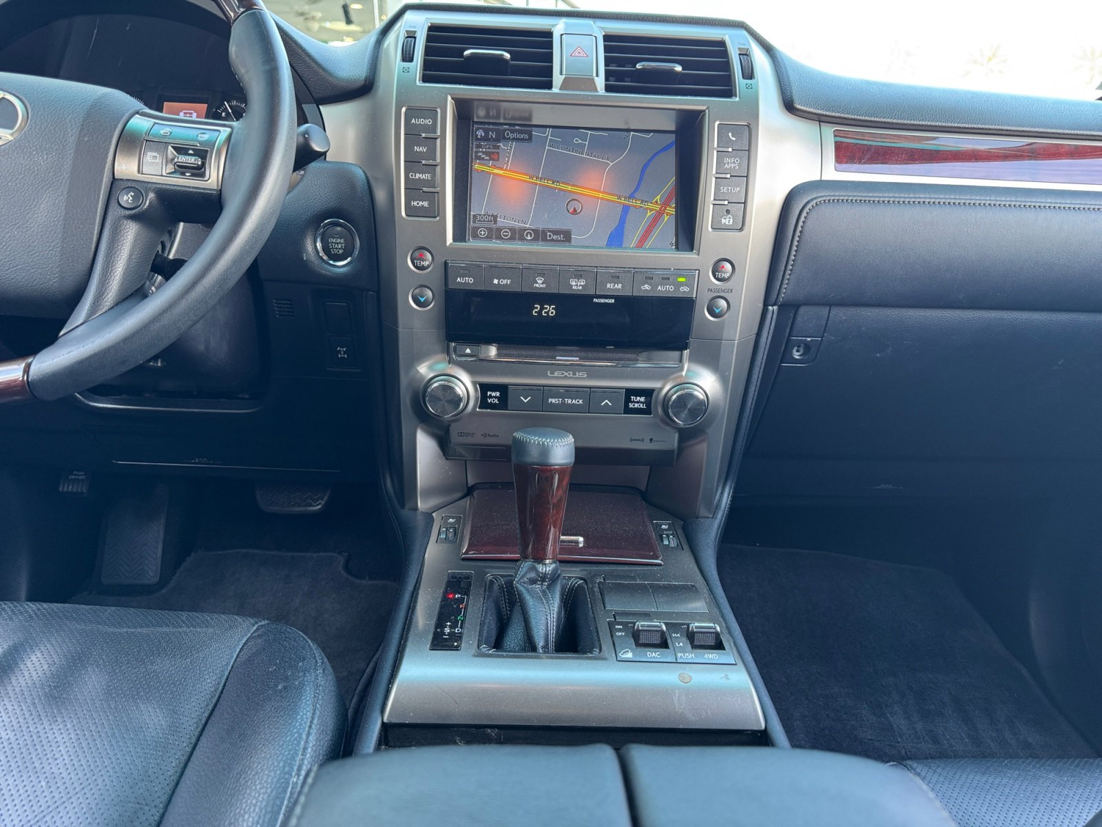Used 2015 Lexus GX 460 image 20