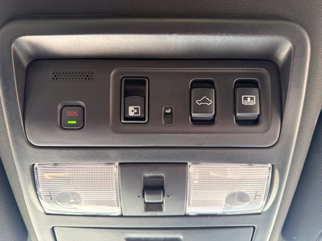 Used 2021 Nissan Titan PRO-4X w/ Pro-4x Convenience Package AWD/4WD image 36