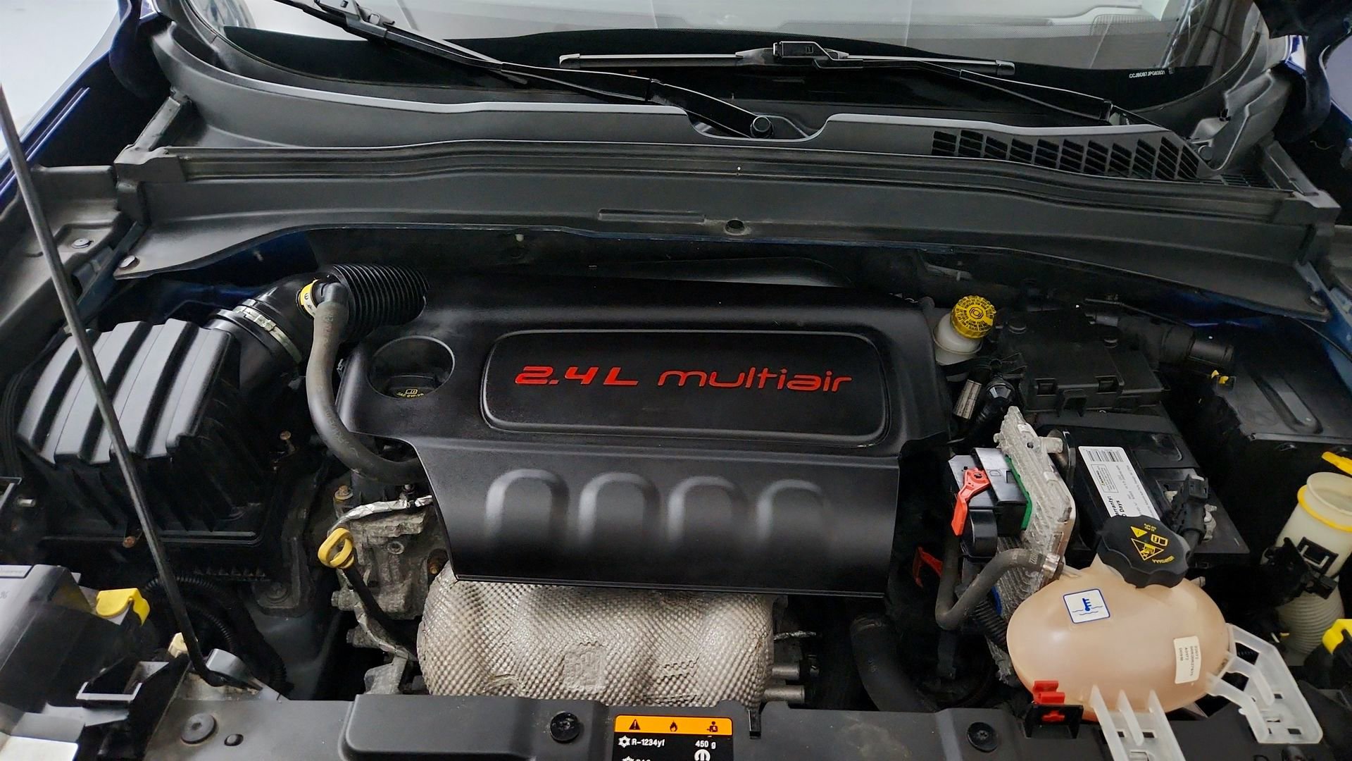 Used 2018 Jeep Renegade Limited w/ UConnect 8.4 Nav Group AWD/4WD image 16