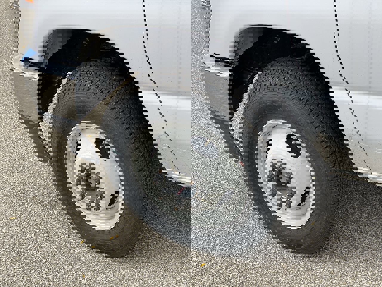 New 2025 Ford E-350 and Econoline 350 Super Duty w/ Power Equipment Group image 15