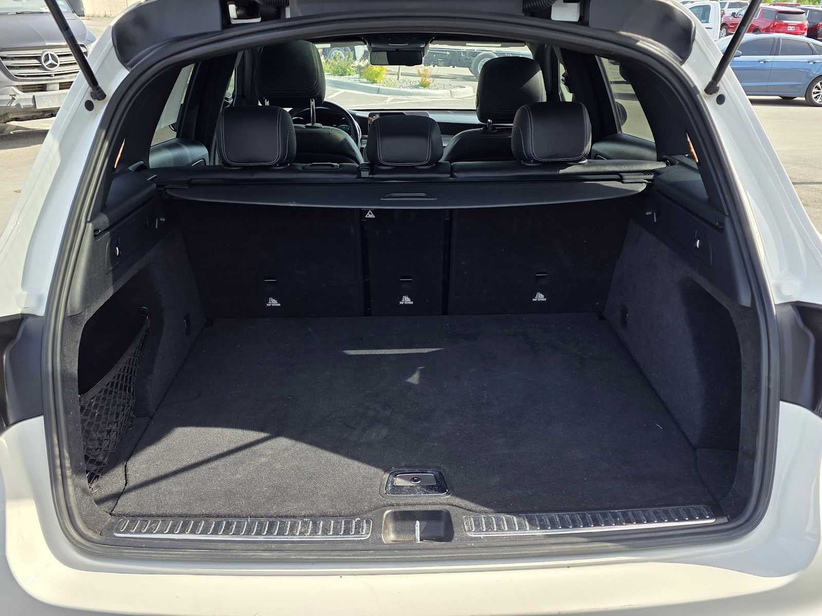 Used 2020 Mercedes-Benz GLC 300 4MATIC image 13