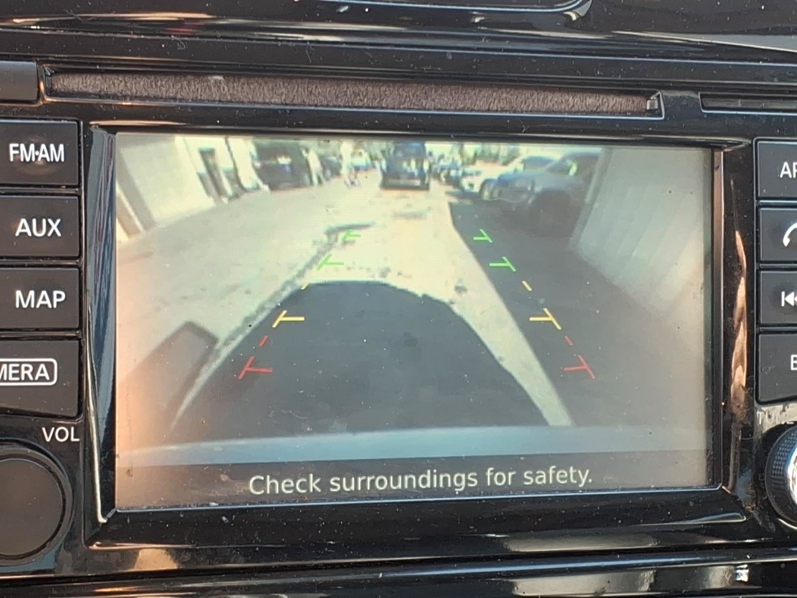 Used 2014 Nissan Juke SL AWD/4WD image 9