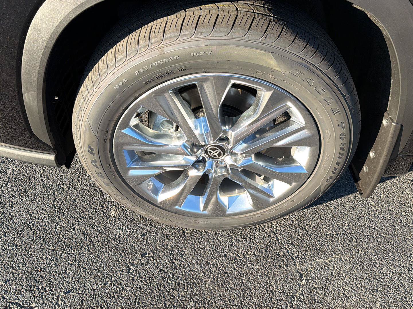 New 2026 Toyota Highlander Limited AWD/4WD image 37